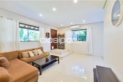VENDO CASA EN LAMBARÉ ZONA MUNICIPALIDAD!! — foto 2