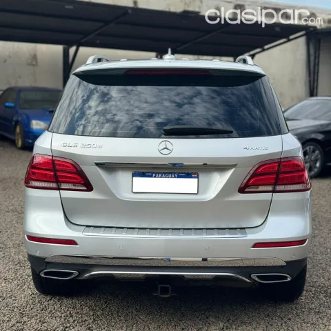 Mercedes-Benz No especificado 2018 - foto 6