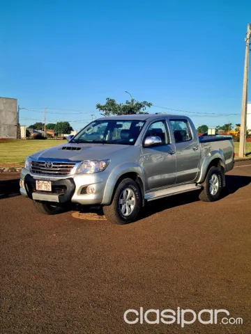 Toyota Hilux 2013 — foto 2