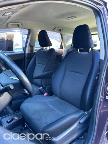 Toyota New Ractis 2012 — foto 5