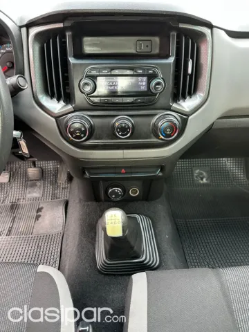 Chevrolet S10 2018 — foto 7
