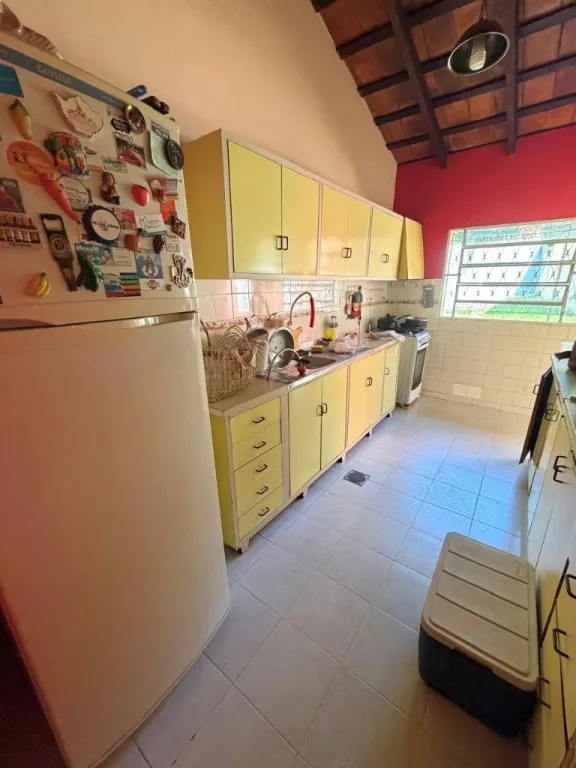 Vendo casa con piscina en barrio Cerro Cora Lambare — foto 2
