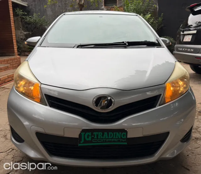 Toyota Vitz 2012 — foto 6