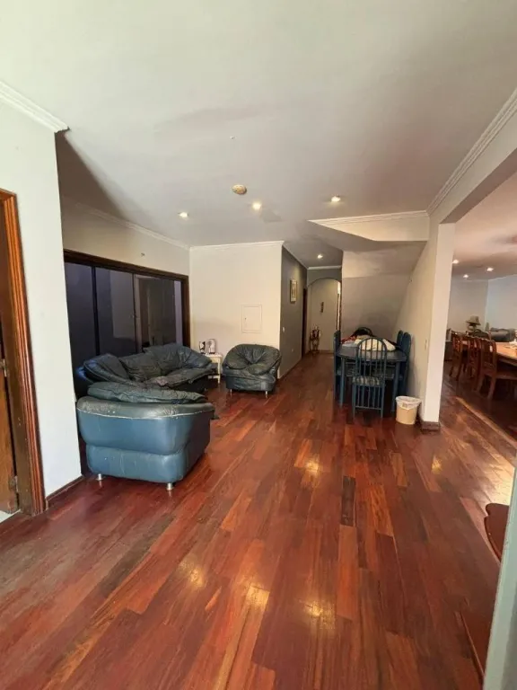 VENDO HERMOSA CASA DE 4 HABITACIONES EN SUITE EN BARRIO MBOCAJATY — foto 3