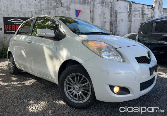 Toyota Vitz 2009 - foto 2