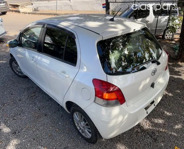 Toyota Vitz 2009 - foto 5