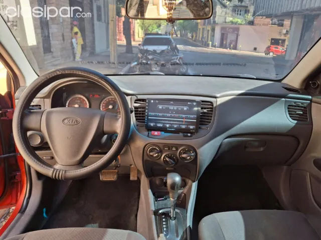 Kia Rio 2010 — foto 5