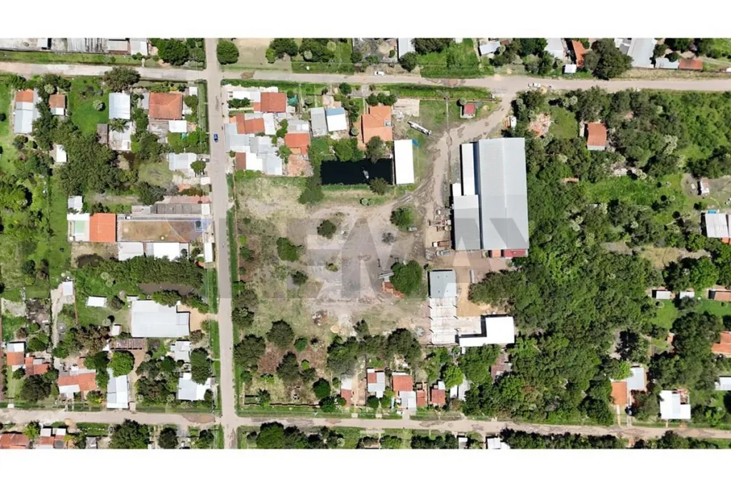 Vendo fantastica propiedad con mas de una hectarea en Remansito — foto 3