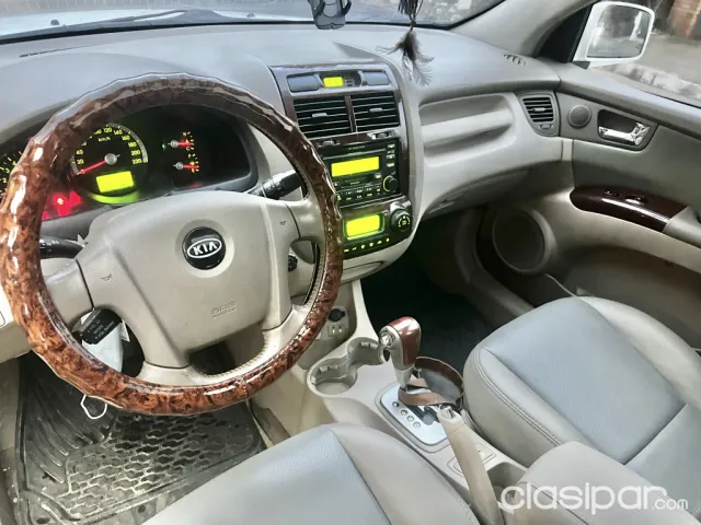 Kia Sportage 2005 — foto 7