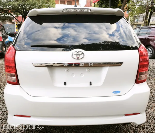 Toyota Wish 2007 — foto 4
