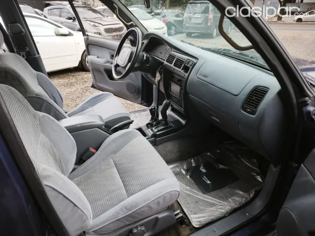 Toyota Hilux Surf 2014 — foto 7