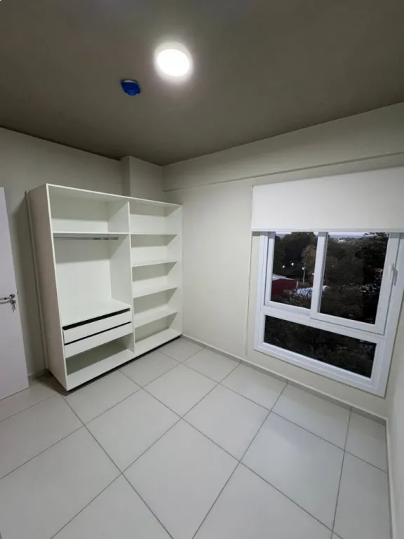 Alquilo departamento 2 Dormitorios (1 en suite) en Complejo República, Av. América, Luque — foto 2