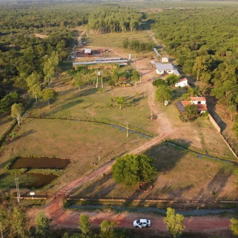 VENDO GRANJA AGRO GANADERA PRODUCTIVA EN ISLA VALLE, AREGUÁ. — photo 2