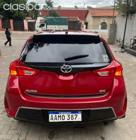 Toyota New Auris 2014 — foto 5