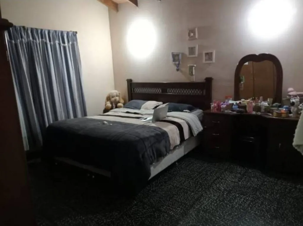 VENDO AMPLIA CASA 3 DORMITORIOS EN BARRIO AMÉRICA LUQUE — foto 3