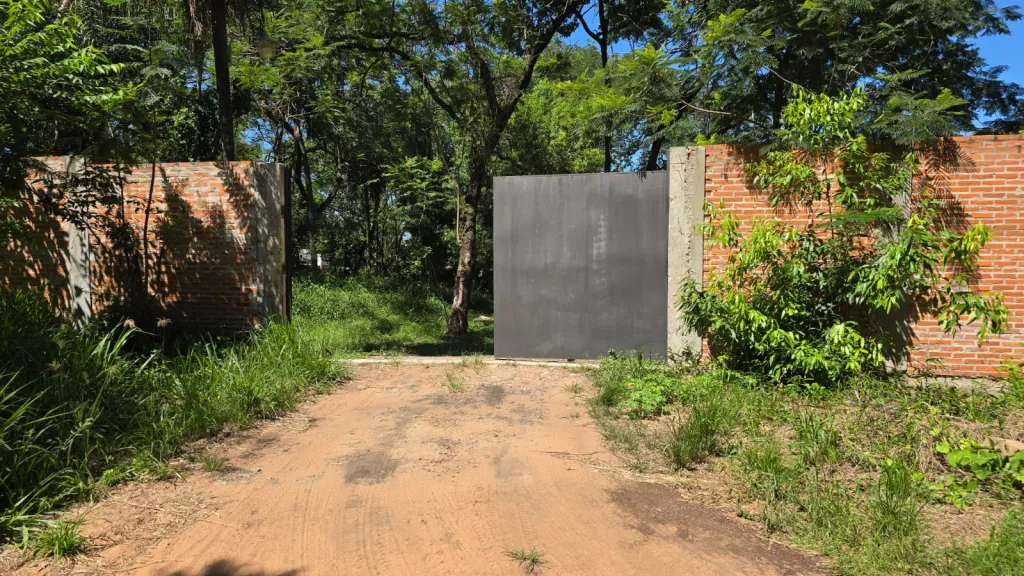 En venta terreno en Sanber - Zona Anfiteatro — foto 3