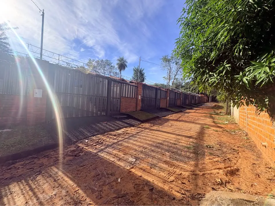 Vendo Terreno de 3220 m2 en Ñemby zona La Lomita a solo 2 cuadras de Manuel Ortiz Guerrero — foto 2