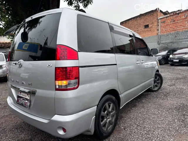 Toyota Noah 2006 — foto 5