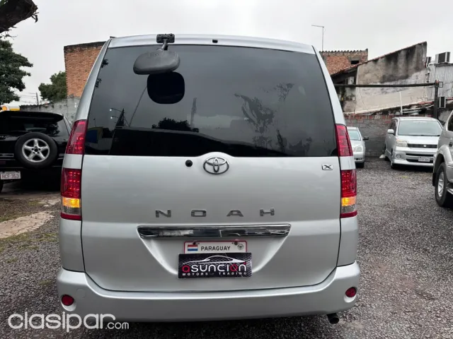 Toyota Noah 2006 — foto 7