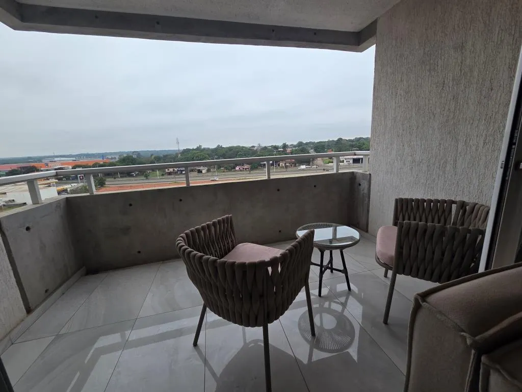 Alq dpto amoblado 2 D, 1 S, Altamira Surubií — фото 3