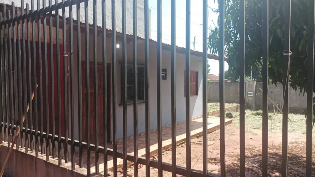 vendo casita con alquileres!!! por km7 ciudad nueva! — foto 2