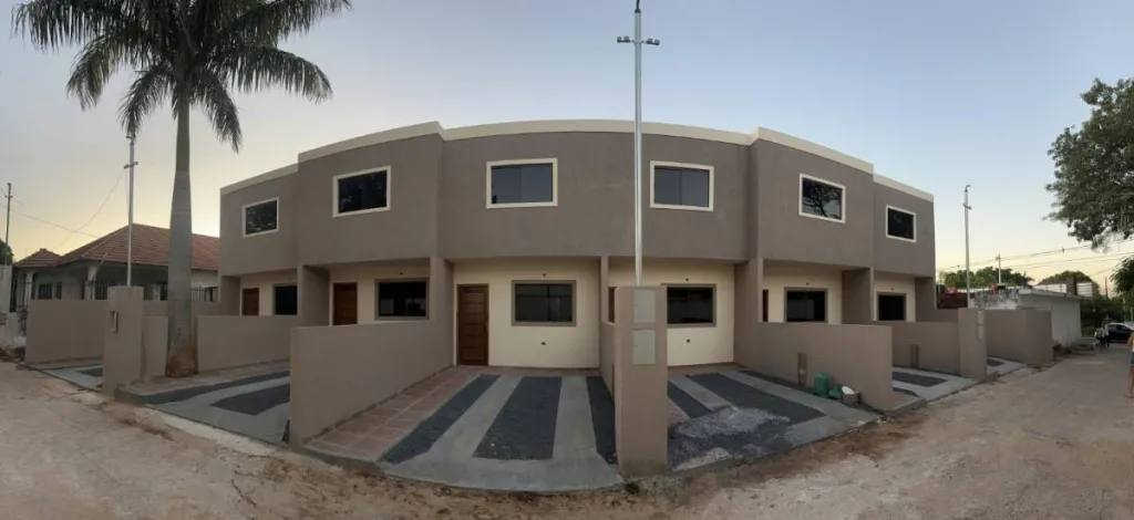 Vendo Dúplex Terminado 92m² 2 Dorm en Avda Nanawa - Luque — foto 2