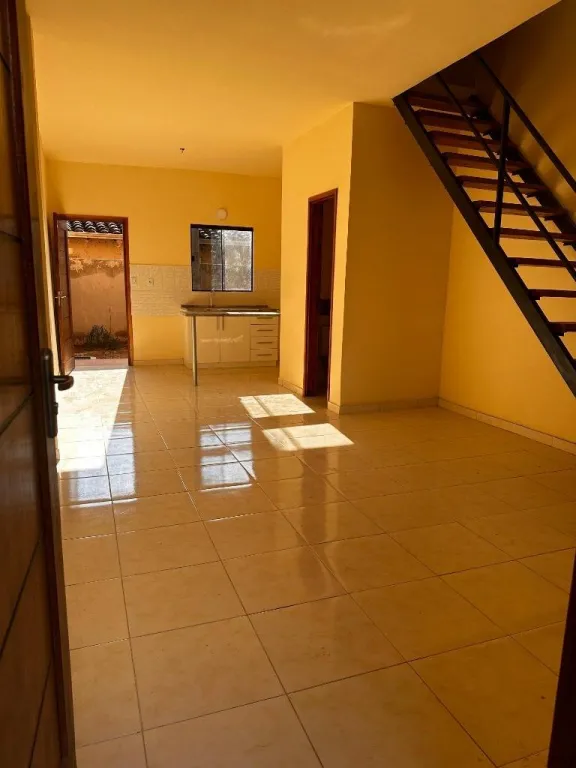 Vendo Dúplex Terminado 92m² 2 Dorm en Avda Nanawa - Luque — foto 3