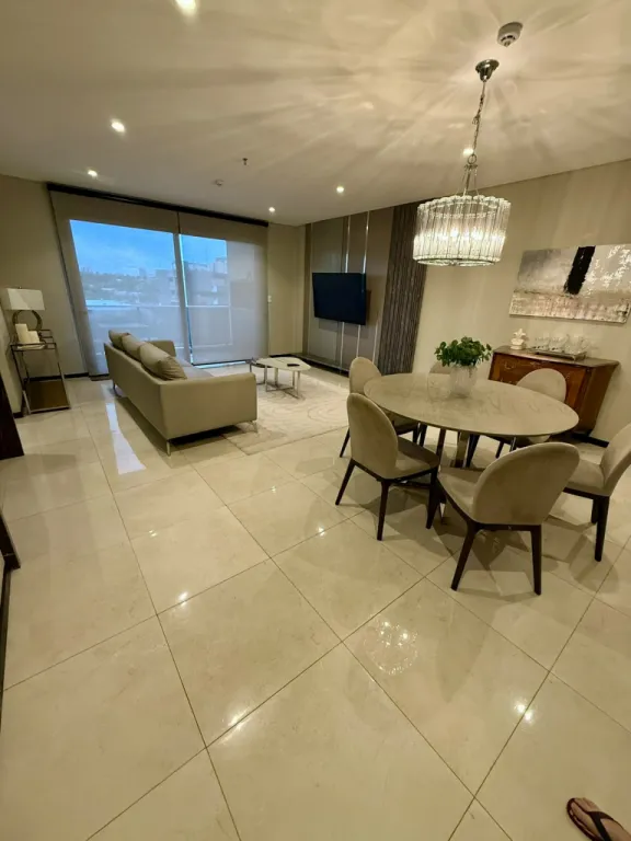 ALQUILO DEPARTAMENTO DE 2 DORMITORIOS AMOBLADO ZONA EJE CORPORATIVO — foto 2