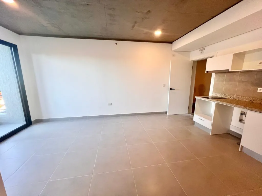 En Alquiler Departamento a Estrenar de 2 Habitaciones en Barrio Sajonia A519 — foto 3