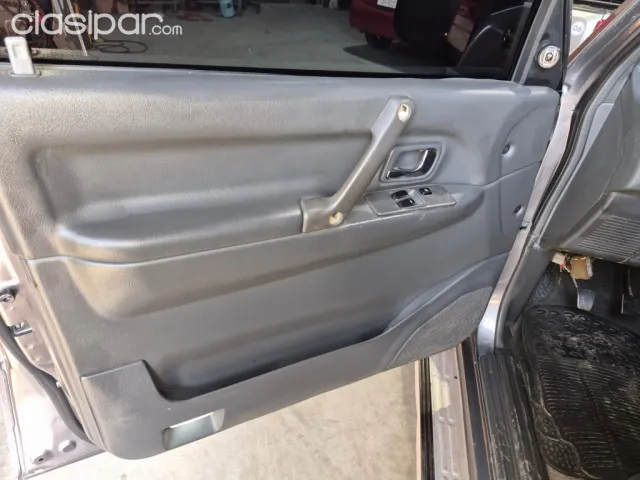 Mitsubishi Pajero 1997 - foto 8