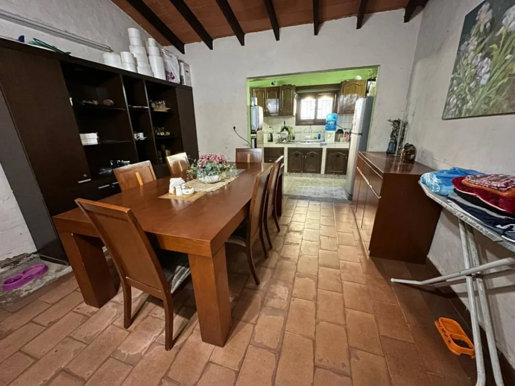 Vendo Chalet 107m2 4 Dorm en Barrio La Amistad Luque - Esquina Terreno 468m2 — foto 2