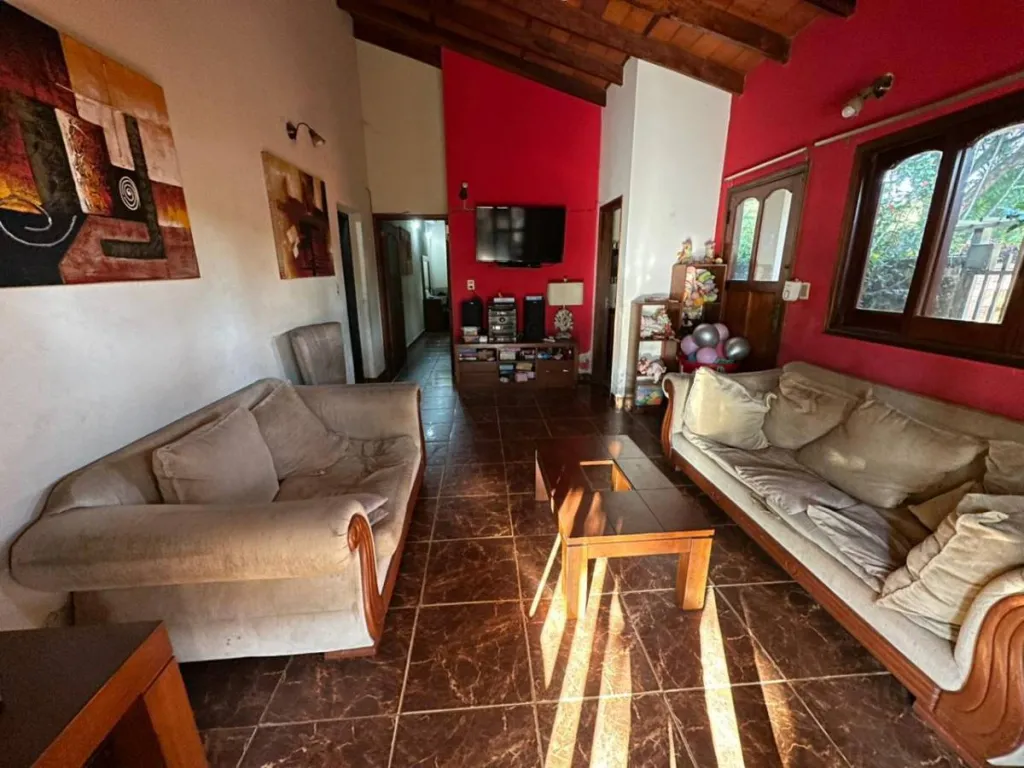 Vendo Chalet 107m2 4 Dorm en Barrio La Amistad Luque - Esquina Terreno 468m2 — foto 3