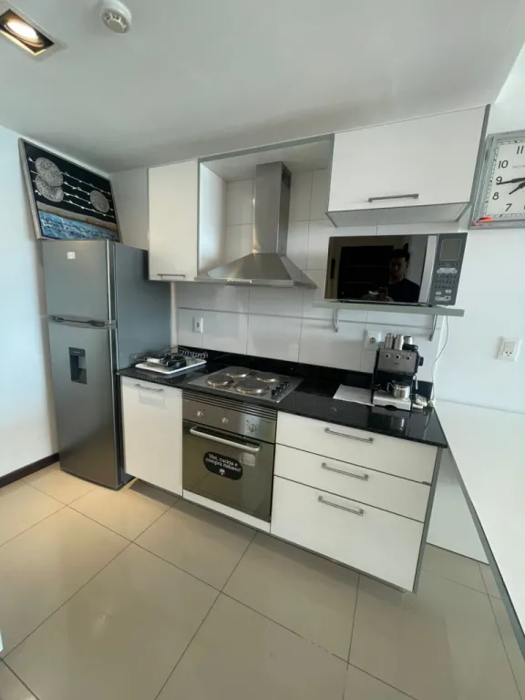 Alquilo departamento de dos habitaciones Amoblado y equipado edificio robellini piso 6 — foto 2