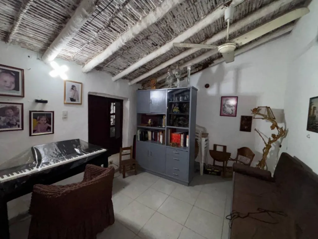 Vendo Casa Historica 230m2 4 Dorm con Piscina en Centro de Luque - Patrimonio — foto 2