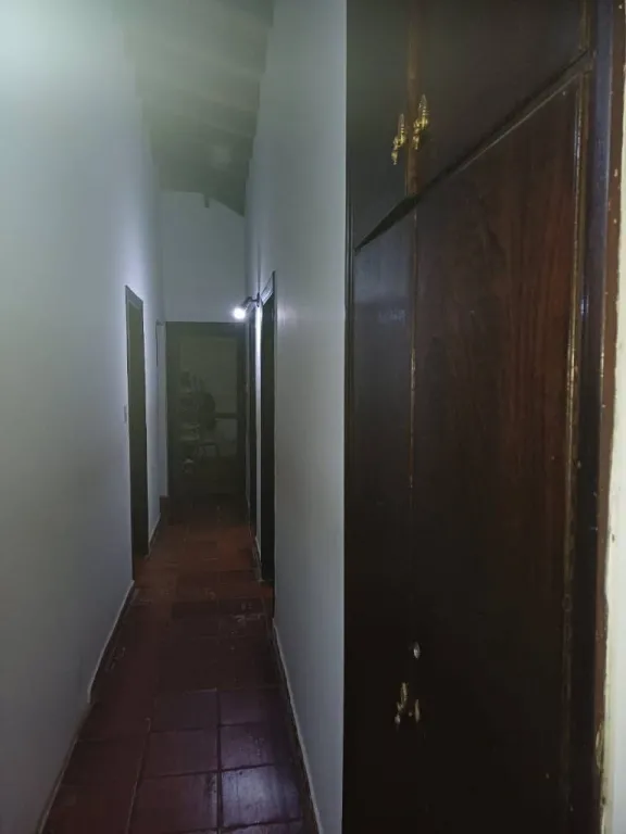 Vendo Casa 367m2 3 Dorm 1 Suite con Pileta en Jardin de Oro Luque - 780m2 Terreno — foto 2