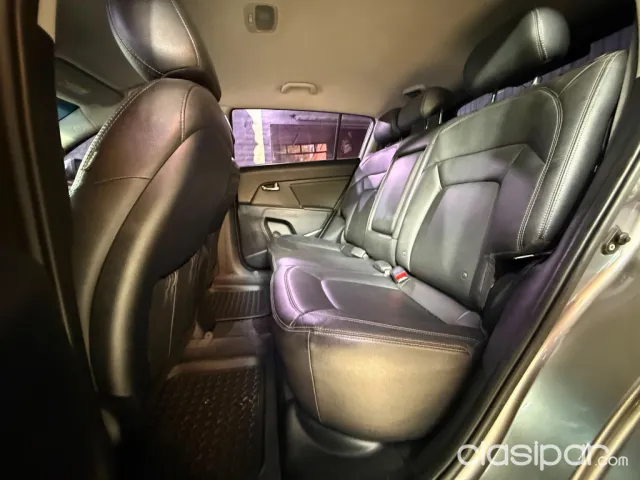 Kia Sportage 2012 — foto 6