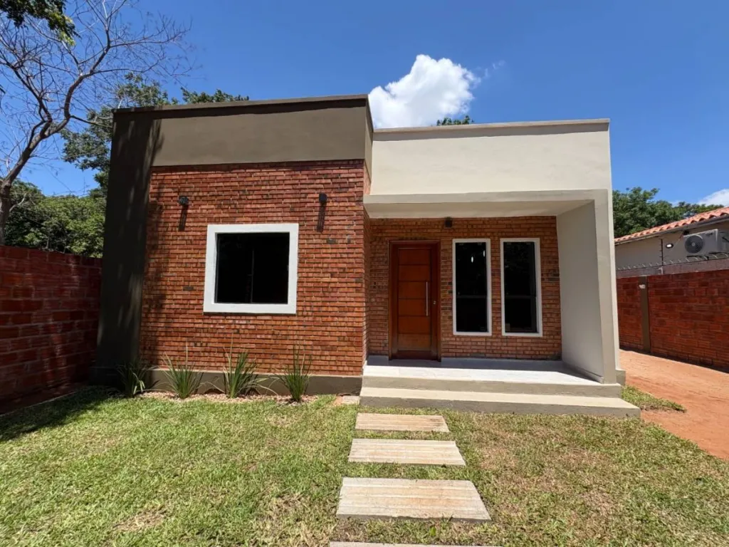 Casa en venta en Itaupuami, Luque — foto 3