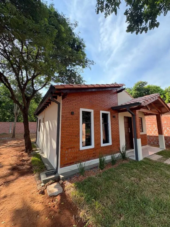 Casa en venta en Itaupuami, Luque — foto 3
