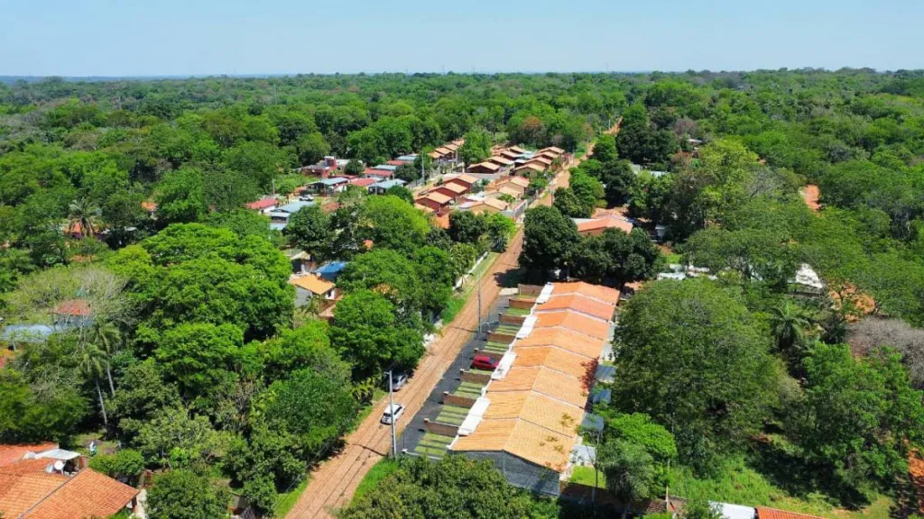 Vendo Chalet Duplex a estrenar 2 dorm 70m2 en Luque Central - Che Roga Pora AFD — foto 2