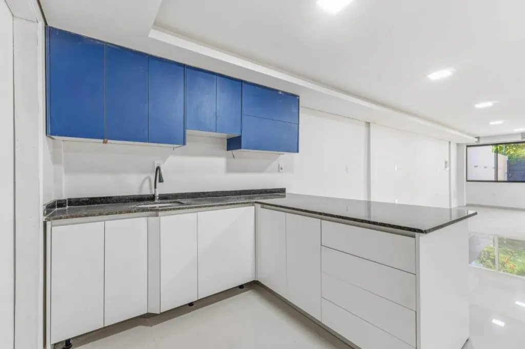 Vendo Duplex lujo 3 dorm Suite 160m2 en 4to Barrio Luque Central - A estrenar — foto 3