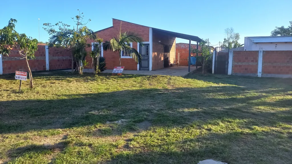 VENDO CASA EN BENJAMIN ACEVAL - ESCUCHO OFERTAS - SIN INTERMEDIARIOS — foto 2