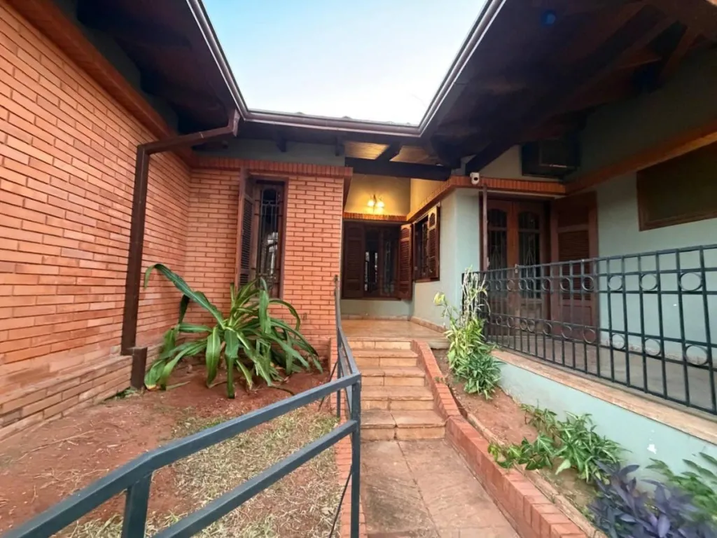 Casa en venta en Barrio Mburucuya, Asunción — foto 2