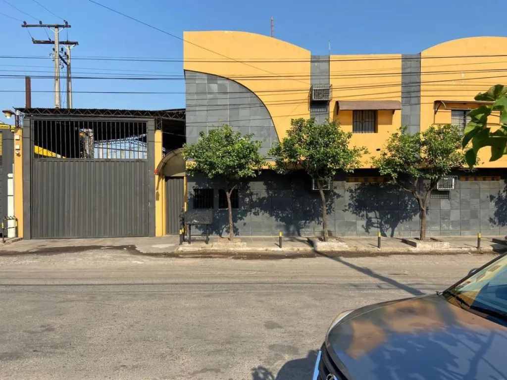 Depósito en venta en Fátima, Asunción — foto 3