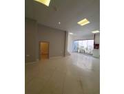 Vendo Edificio comercial renta activa 3 niveles 525m2 en Villa Morra Asuncion