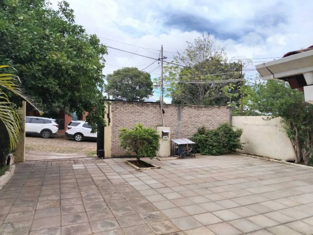 Vendo Casa 3 dormitorios patio 2 viviendas 167m2 en Barrio San Vicente Asuncion — foto 3