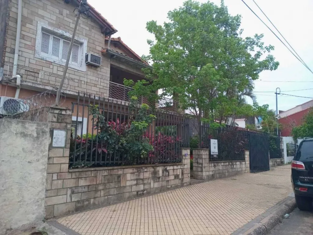 Vendo Propiedad estrategica 314m2 terreno 630m2 en Barrio Ciudad Nueva Asuncion — foto 3