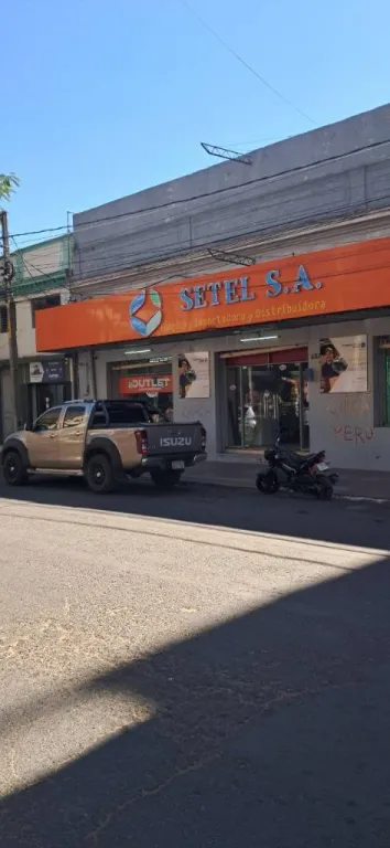 Vendo Local Comercial 357m2 en Centro de Asuncion zona estrategica microcentro — foto 2