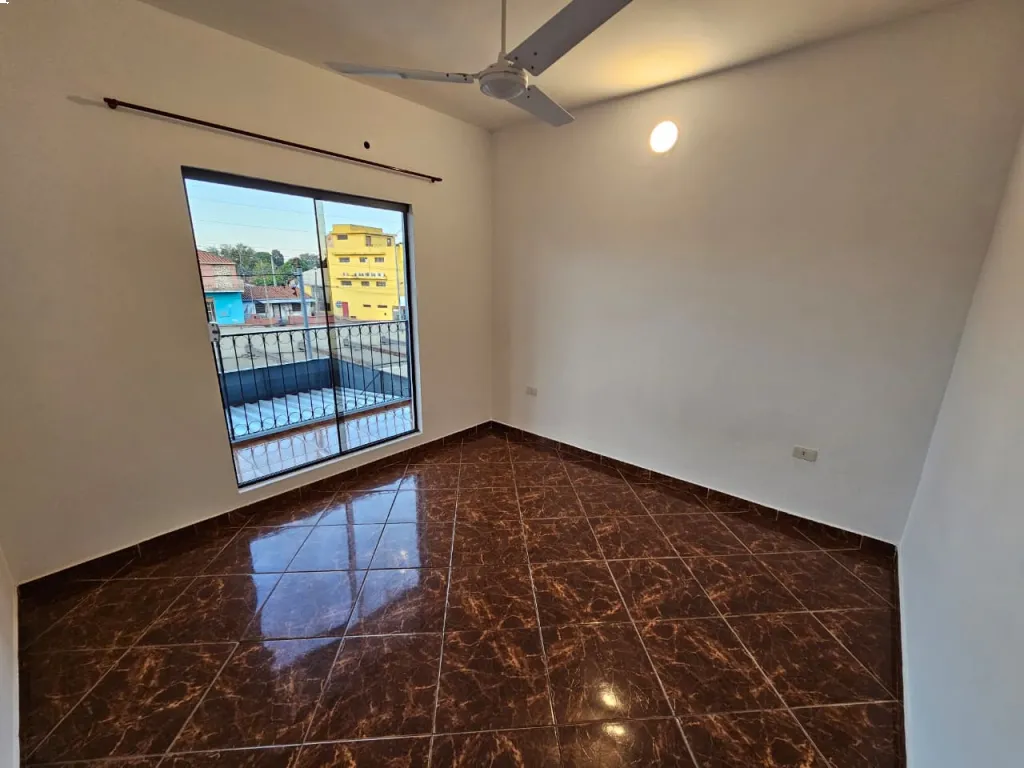 ALQUILO DEPARTAMENTO DE DOS DORMITORIOS EN TRES BOCAS VILLA ELISA — foto 2