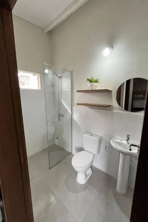 Vendo Casa 3 dorm a estrenar barrio cerrado Arasy 3 Aregua — foto 2