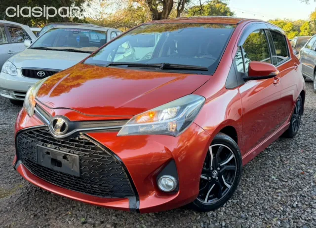 Toyota Vitz 2016 — foto 3